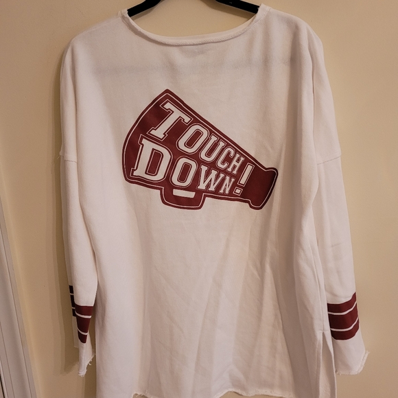 Crown & Ivy top/ tunic / sweatshirt - Picture 5 of 8